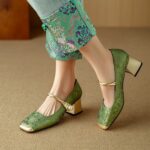 BOX037-Women's Box Heel