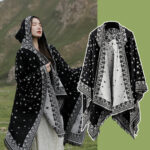 Shawl001-Ethnic style hooded cloak autumn and winter warm Tibet Qinghai travel large cloak desert outer shawl