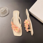 SLP091-Women's Slippers - Image 3