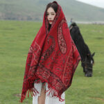 Shawl002-Retro ethnic style comfortable and breathable outer cloak large shawl - Image 3