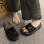 SLP108-Women's Slippers - Image 2