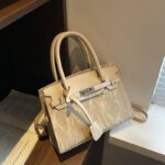 SB022-Women's Shoulder Bag (Umid Fashion) - Image 6