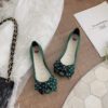 GREEN