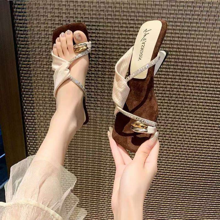 O1CN01QnCk101Iye92nFHzH_!!2220507110962-0-cib BOX133 -Women's Box Heel - Umid Fashion - Image 1