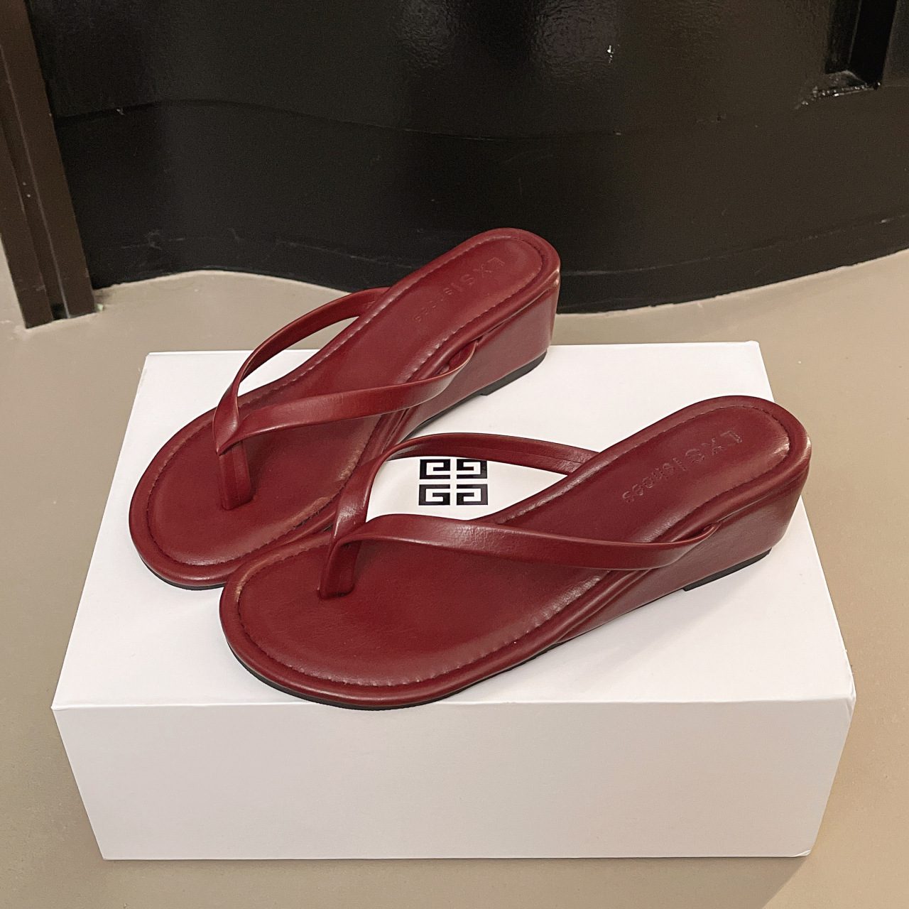 O1CN01nqEL9V1FO3aF9B7TH_!!2213371930476-0-cib UBH123 -Women's Balance Heel-Umid Fashion - Image 1