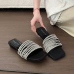 BOX138 -Women's Box Heel - Umid Fashion
